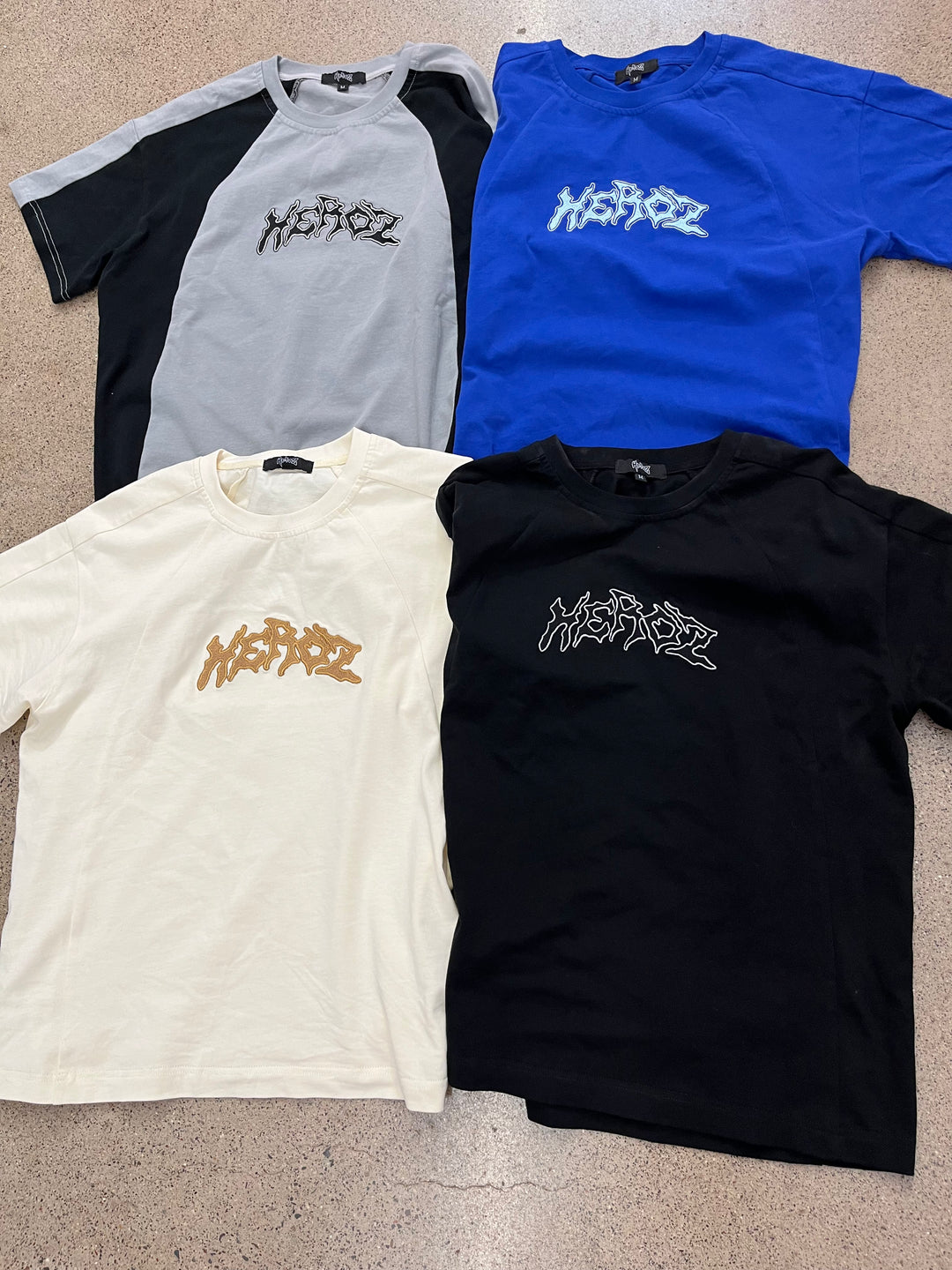 Panel Tee- Cream